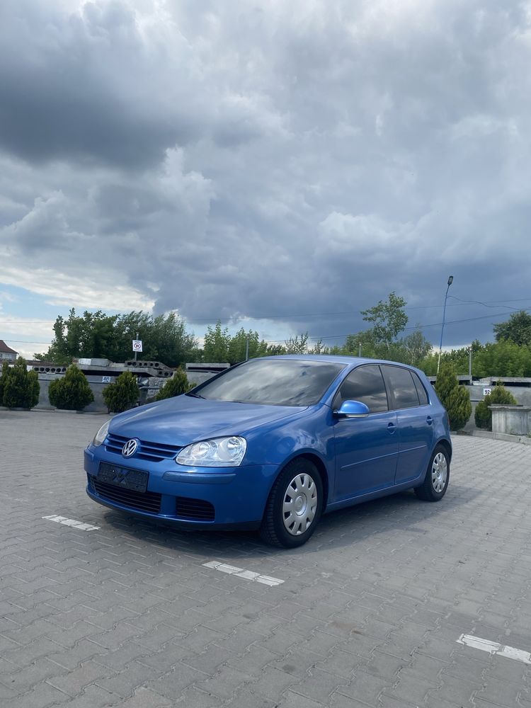 Продам golf 5 2.0 tdi