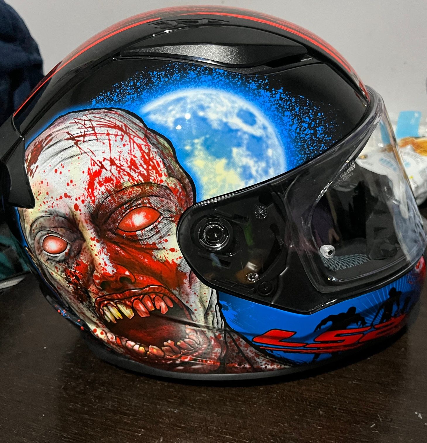 Capacete zombie M