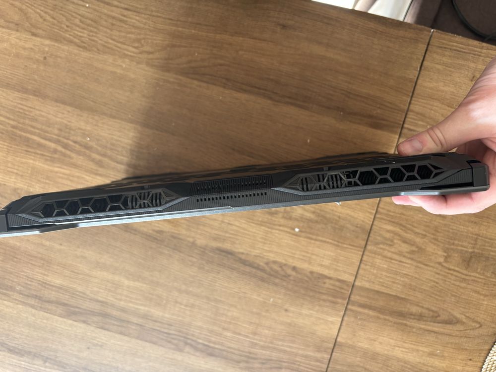 ASUS TUF Gaming F15 FX506HM  i7-11800H  RTX 3060 32GB RAM 1TB SSD