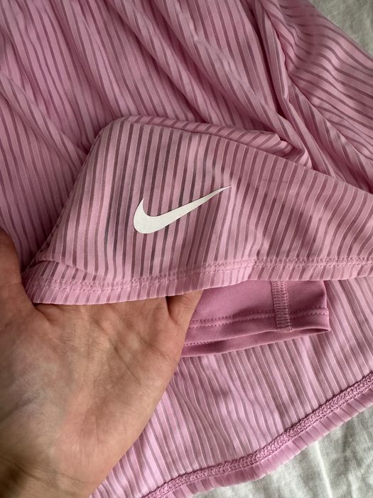 Рожева тенісна юбка-шорти nike