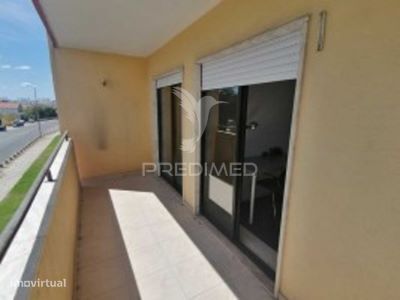 Arrendam-se Quartos para Raparigas e Rapazes , Fidalguinhos.