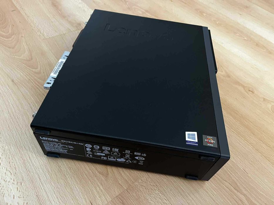 Komputer Stacjonarny Lenovo Thinkcentre m725s