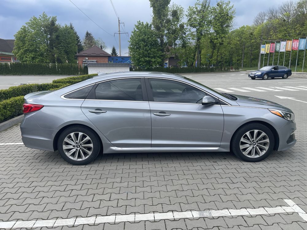 Продаж авто Hyundai Sonata