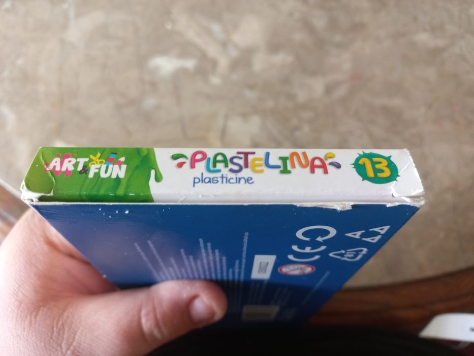 Plastelina nowa okrągła 13 kolorów