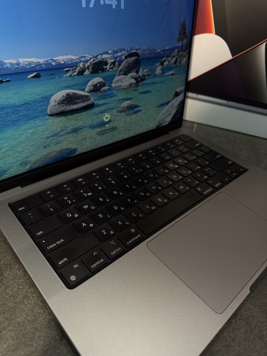 MacBook Pro M1 16/512Gb