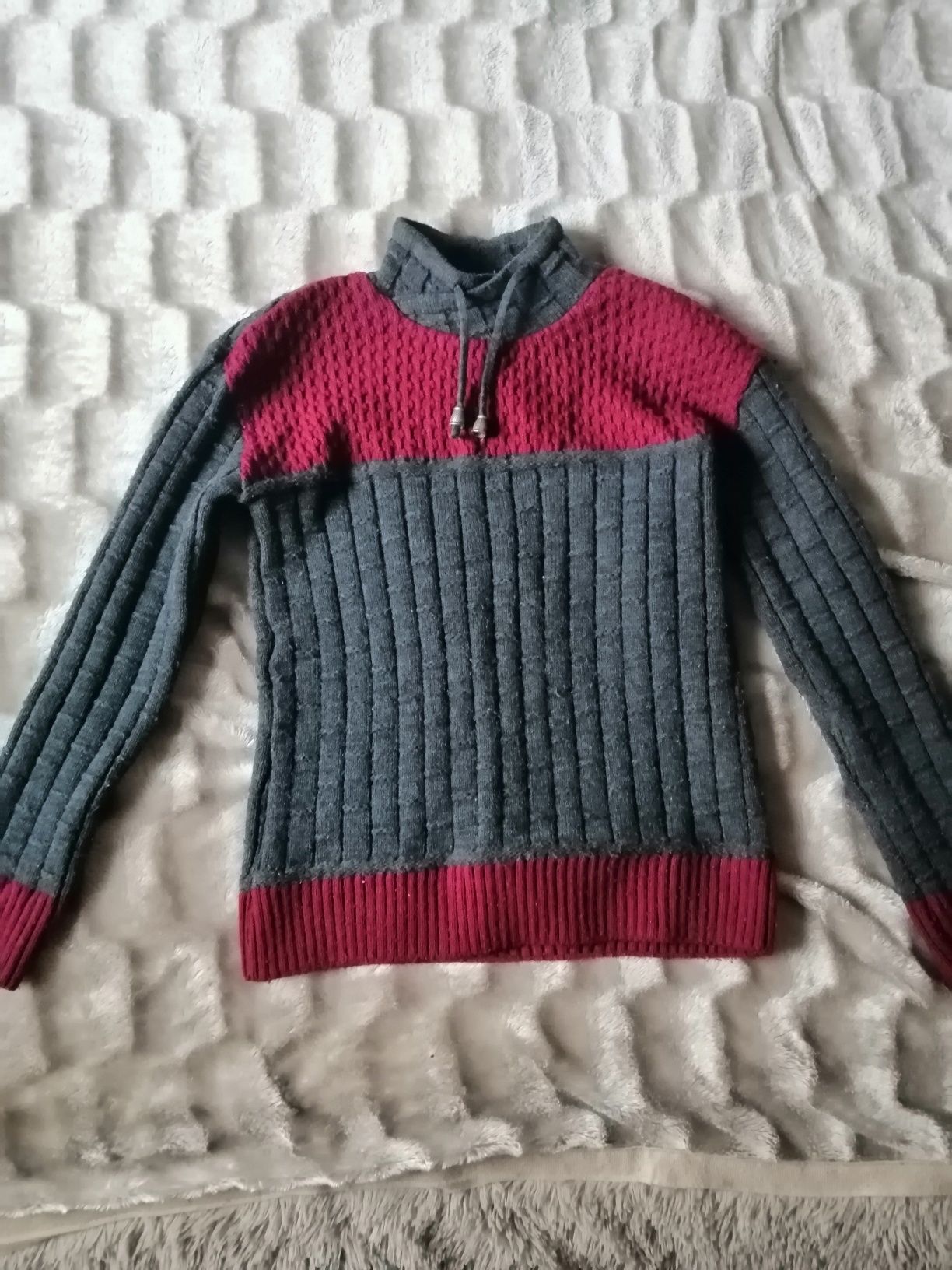 Підлітковий теплий светер