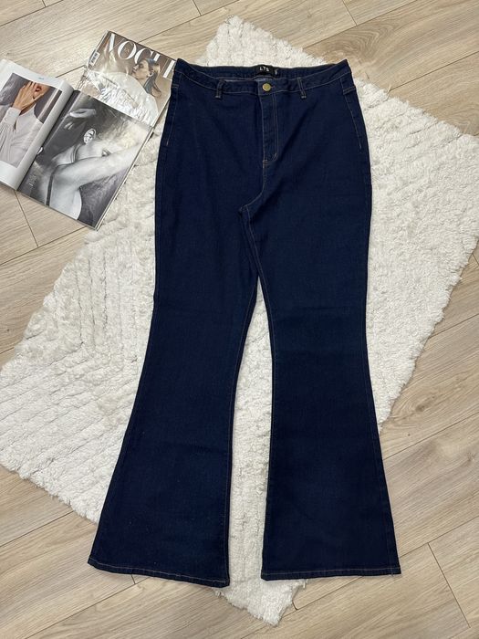 Класні джинси кльош розмір 18 EUR 46 XL-XXL, нові