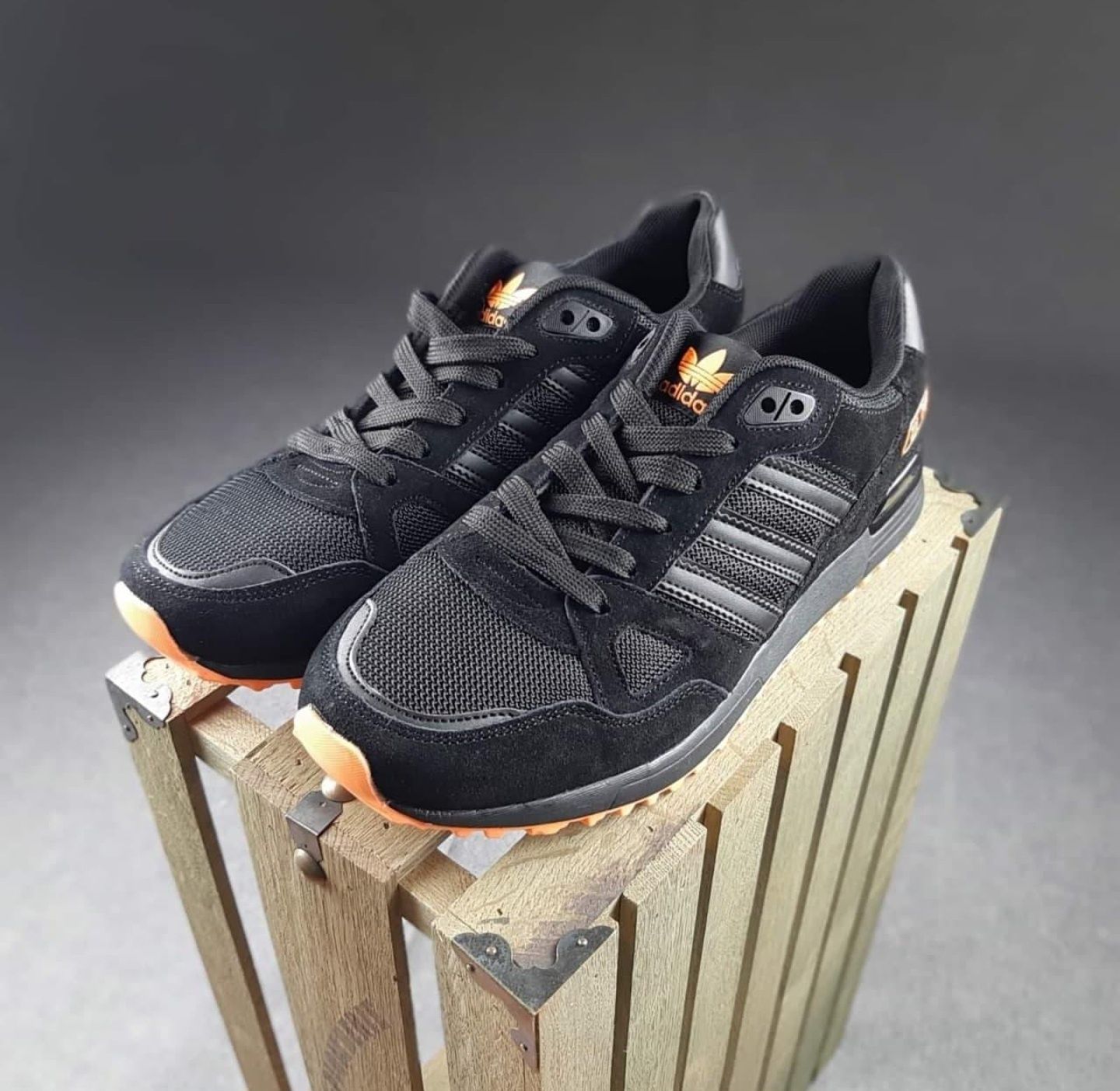 ZX 750 Adidas Замш