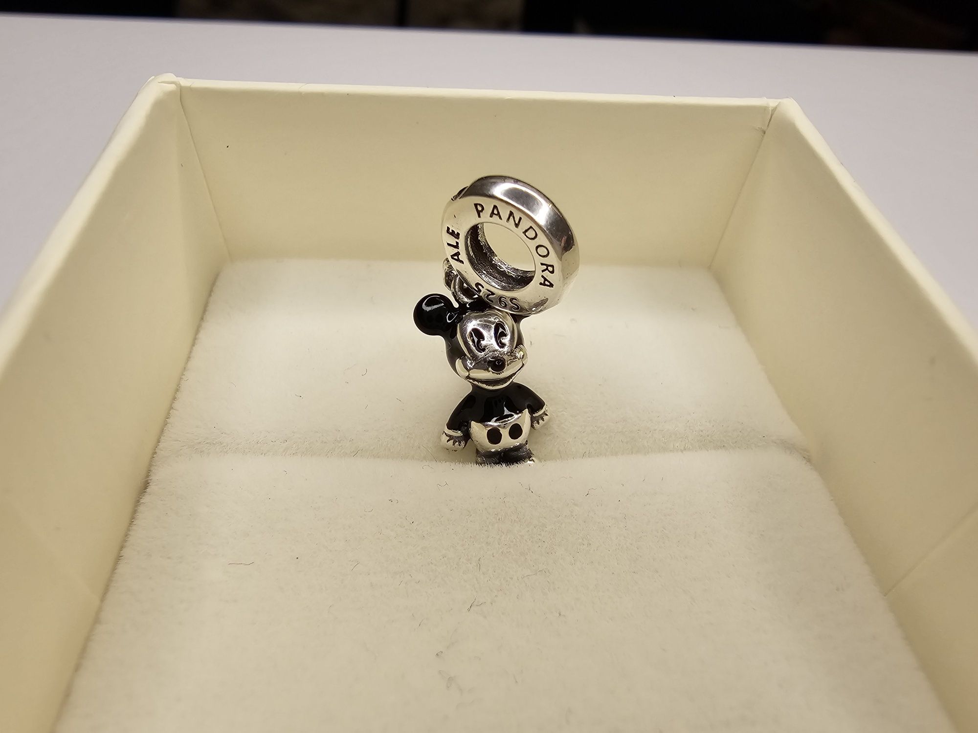 Srebrny Charms przypinka do bransoletki Pandora 925 myszka Mickey