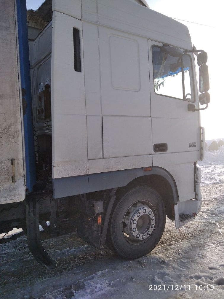 Продам тягач DAF  XF95.430