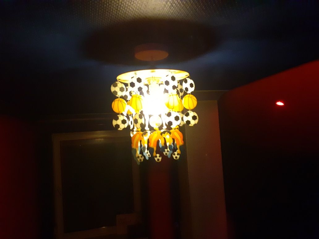 Lampa do pokoju chłopca Fana piłki nożnej itp.