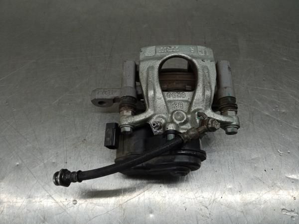 Pinça travão / maxila de travão trás direita NISSAN X-Trail (T32)