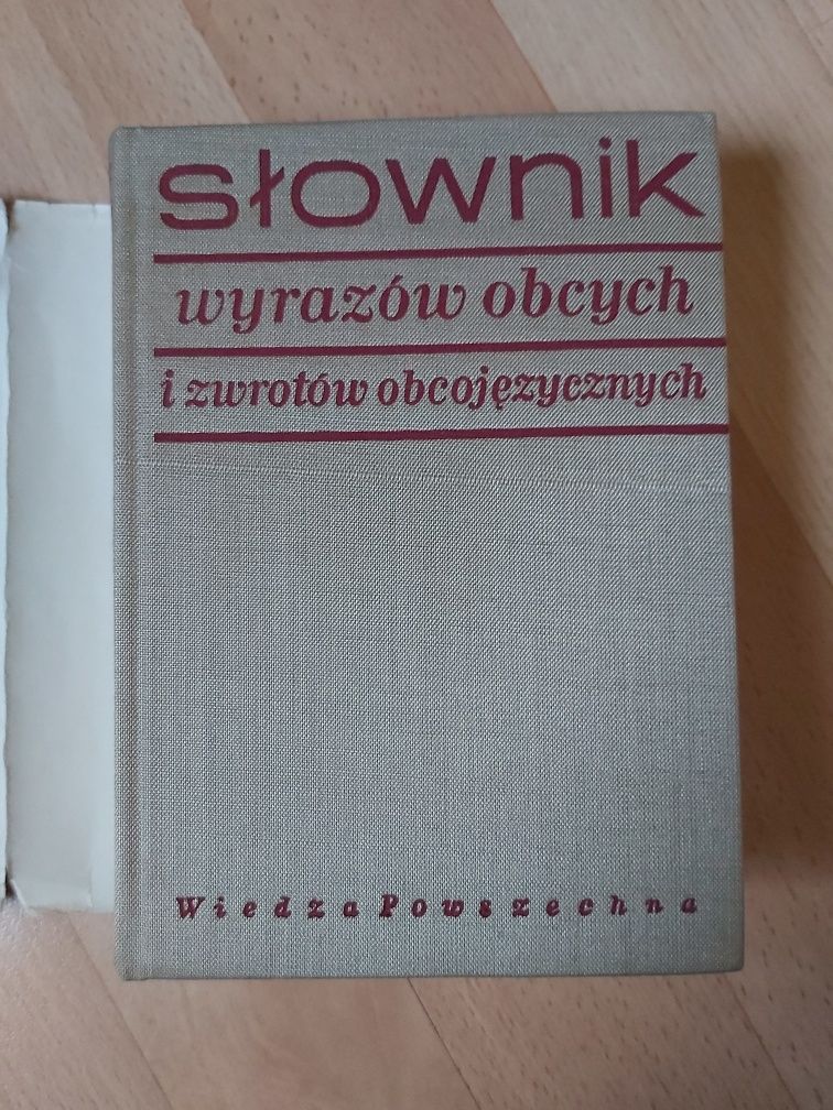 Słownik wyrazów obcych