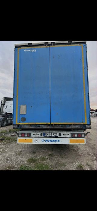 Naczepa firanka krone