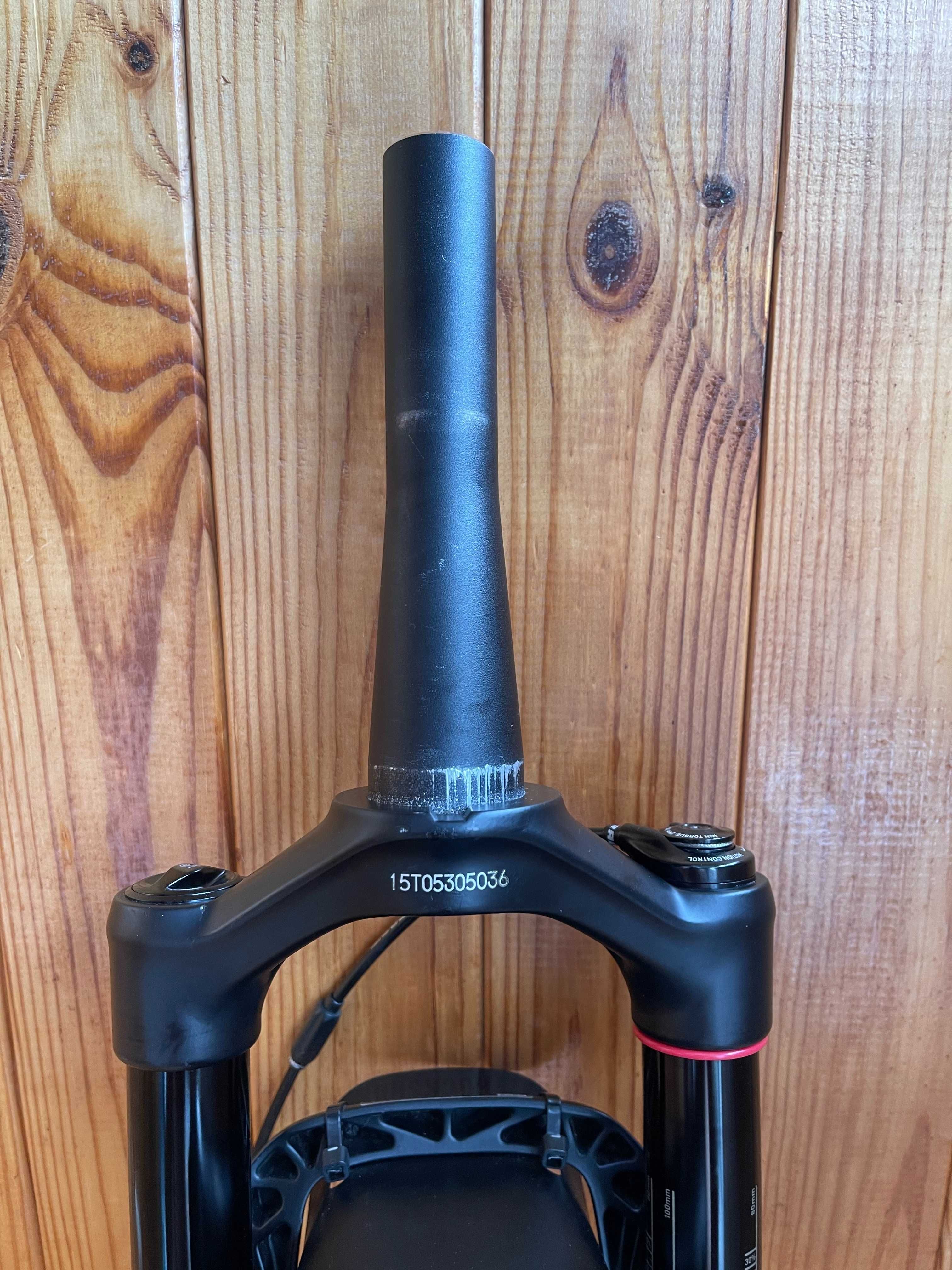 Вилка Rock Shox Reba 29 з монеткою блокування + крило