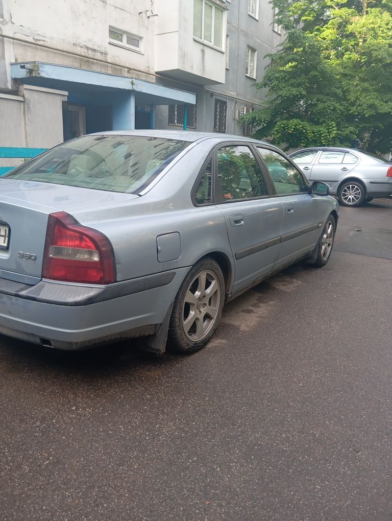 Продам вольву с80.в чудовому стані.