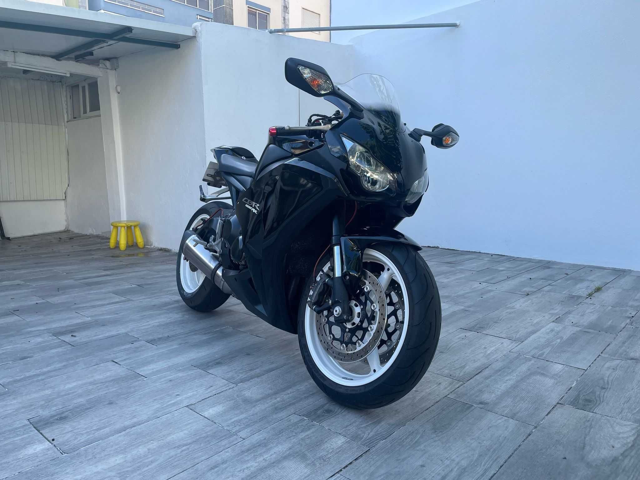 Honda CBR1000RR 2008