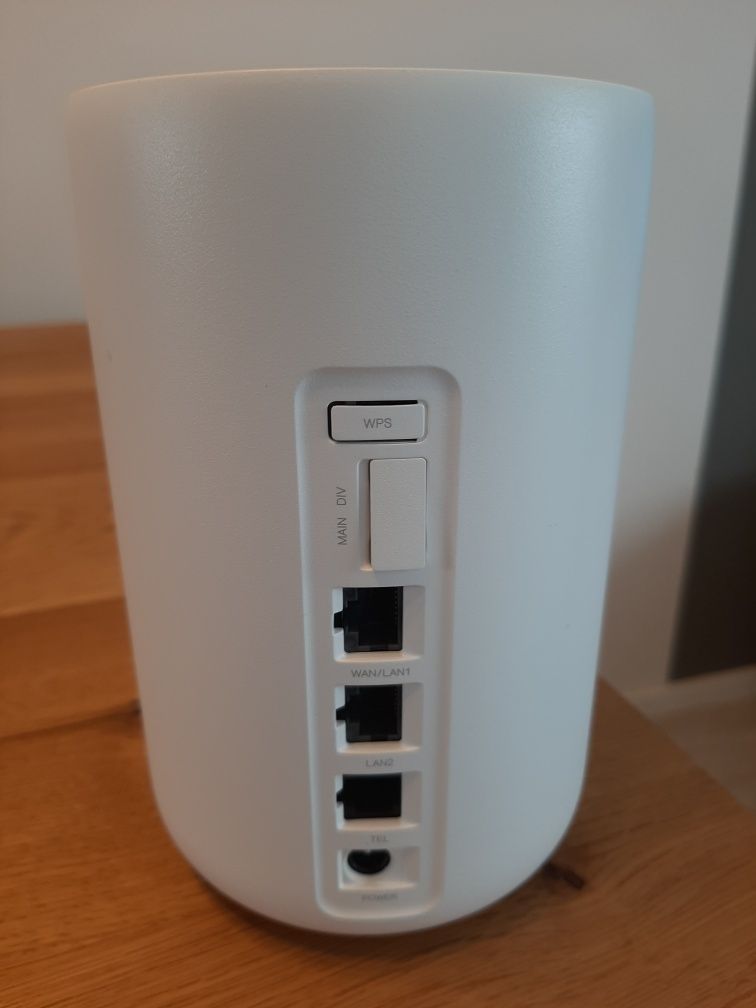 Modem TCL HH130V1 LTE Cat13 Home Station