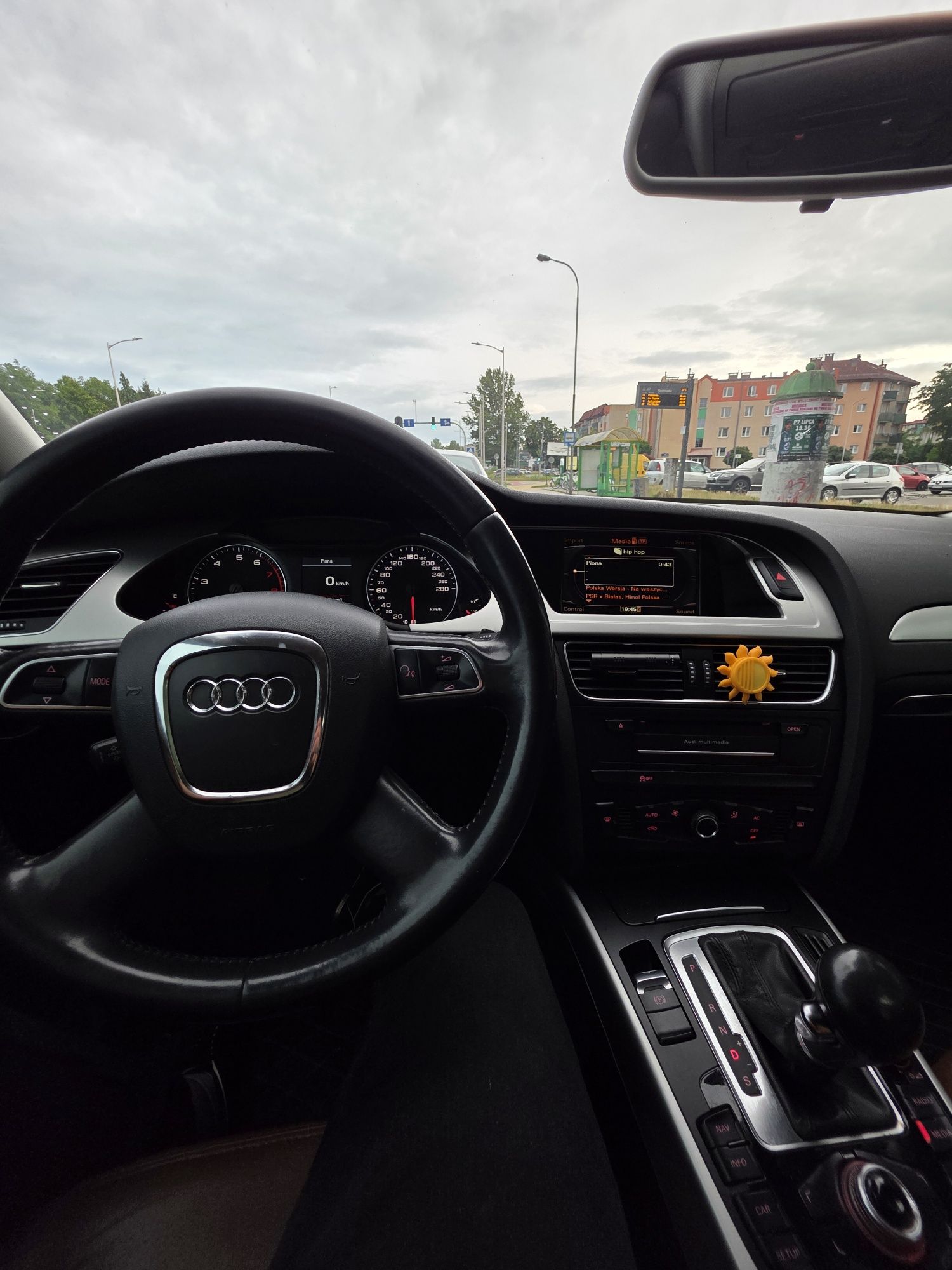Audi a4 b8 2010rok 1.8 220km zamiana