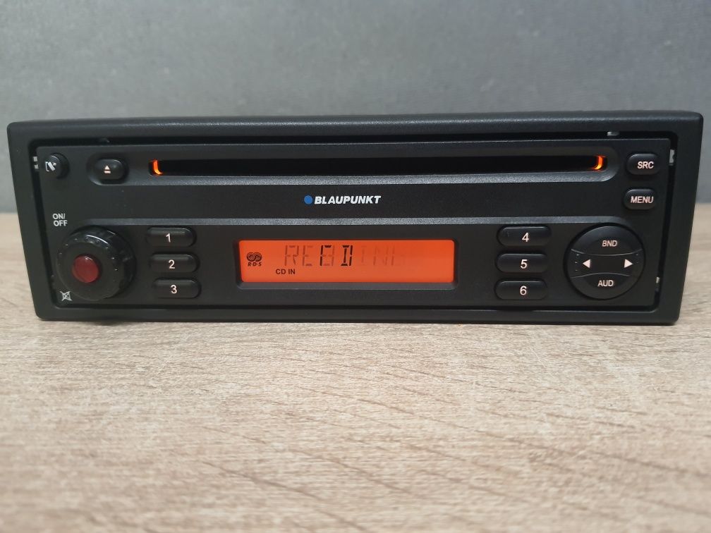 Radio samochodowe Blaupunkt Renault FD985 RDS CD Renault Dacia Logan