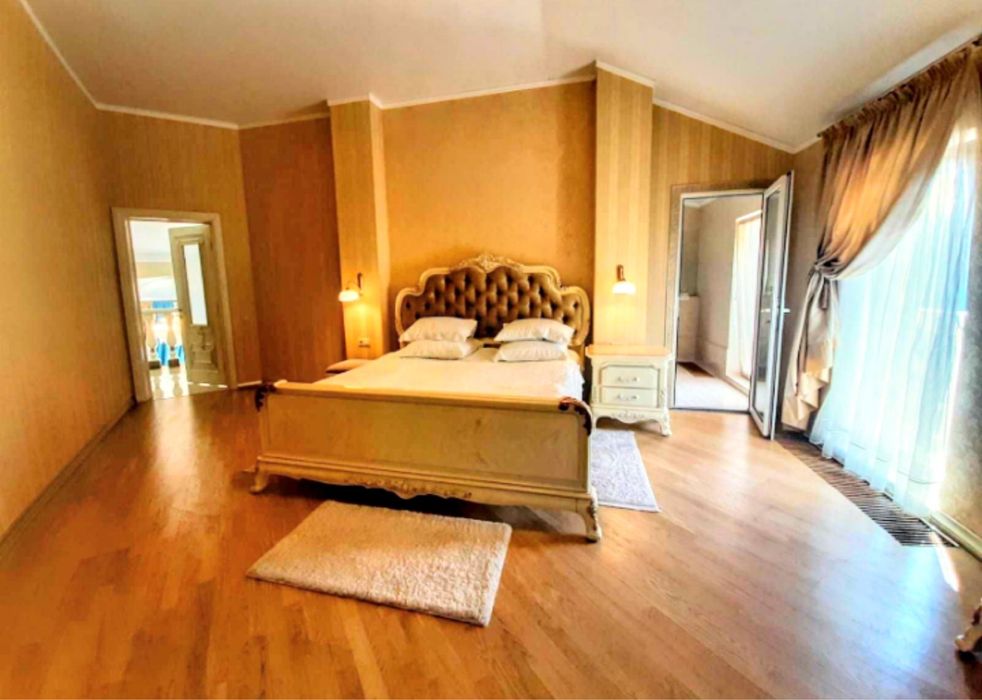 #453 Сдаю великий будинок з басейном