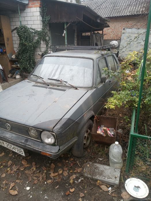Дизельний Гольф 1 дуже економічний