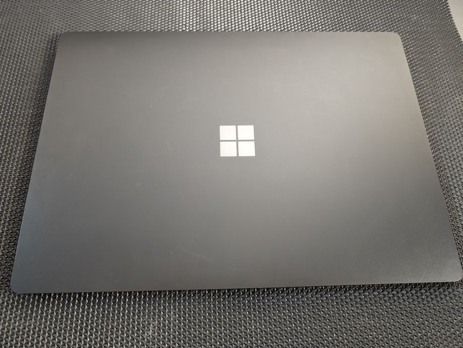 Microsoft Surface Laptop 3: Поєднання елегантності та потужності