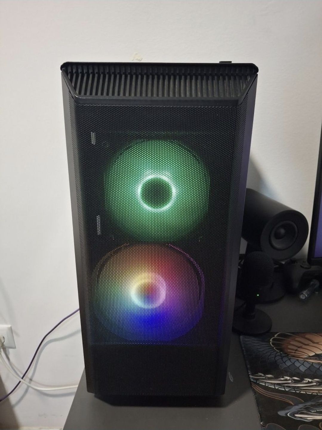 Pc gamer  r5 7600x+ rtx 3060ti+ 32 gb ram ddr5 6000mhz