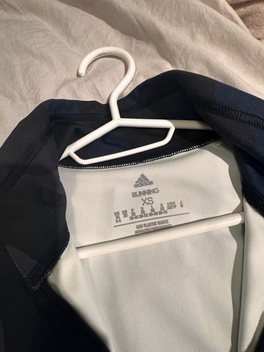 Adidas платье продам