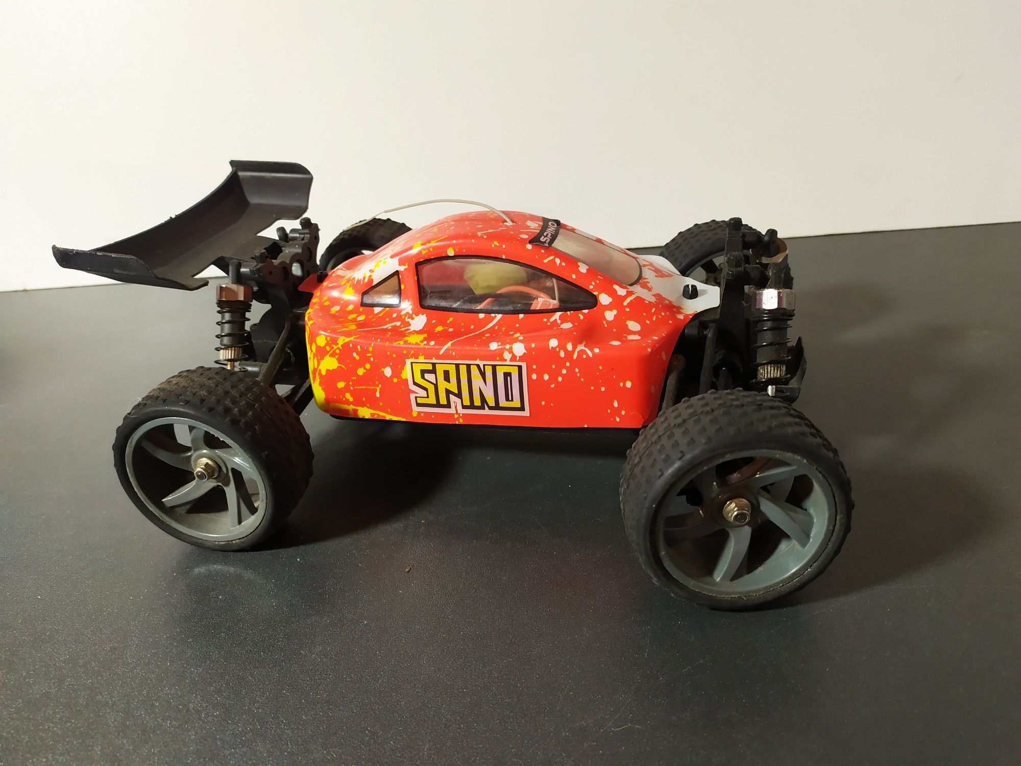 Himoto Spino E18XB Brushed Радиоуправляемая модель Багги 1:18

Радиоу