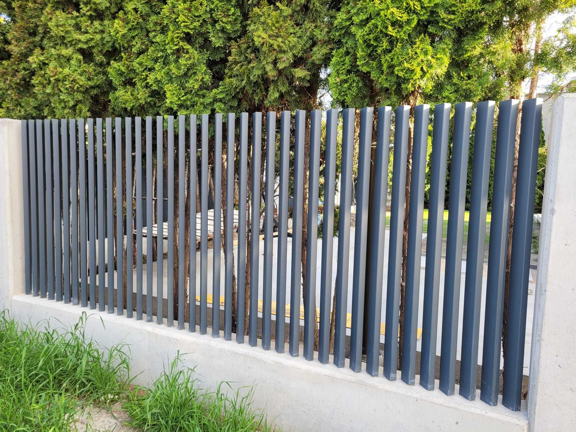 .. Ogrodzenie nowoczesne, palisada pionowa Aluminium