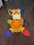 Żyrafka piłeczkowa Fisher Price