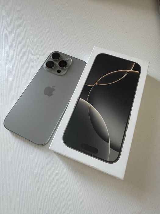 Продам Iphone 16 Pro 256 ще на гарантіі, стан нового