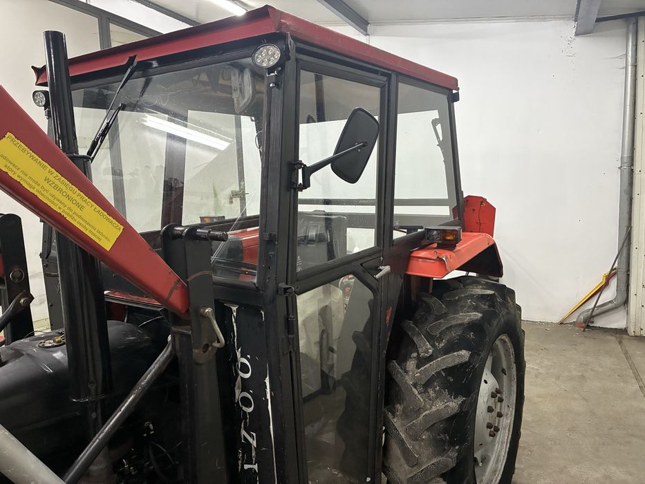 Sprzedam kabine z błotnikami lampami ursus 3512 MF255