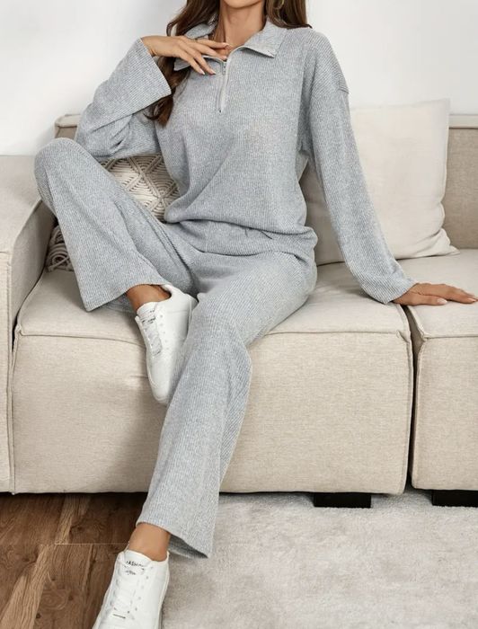 Костюм повсякденний