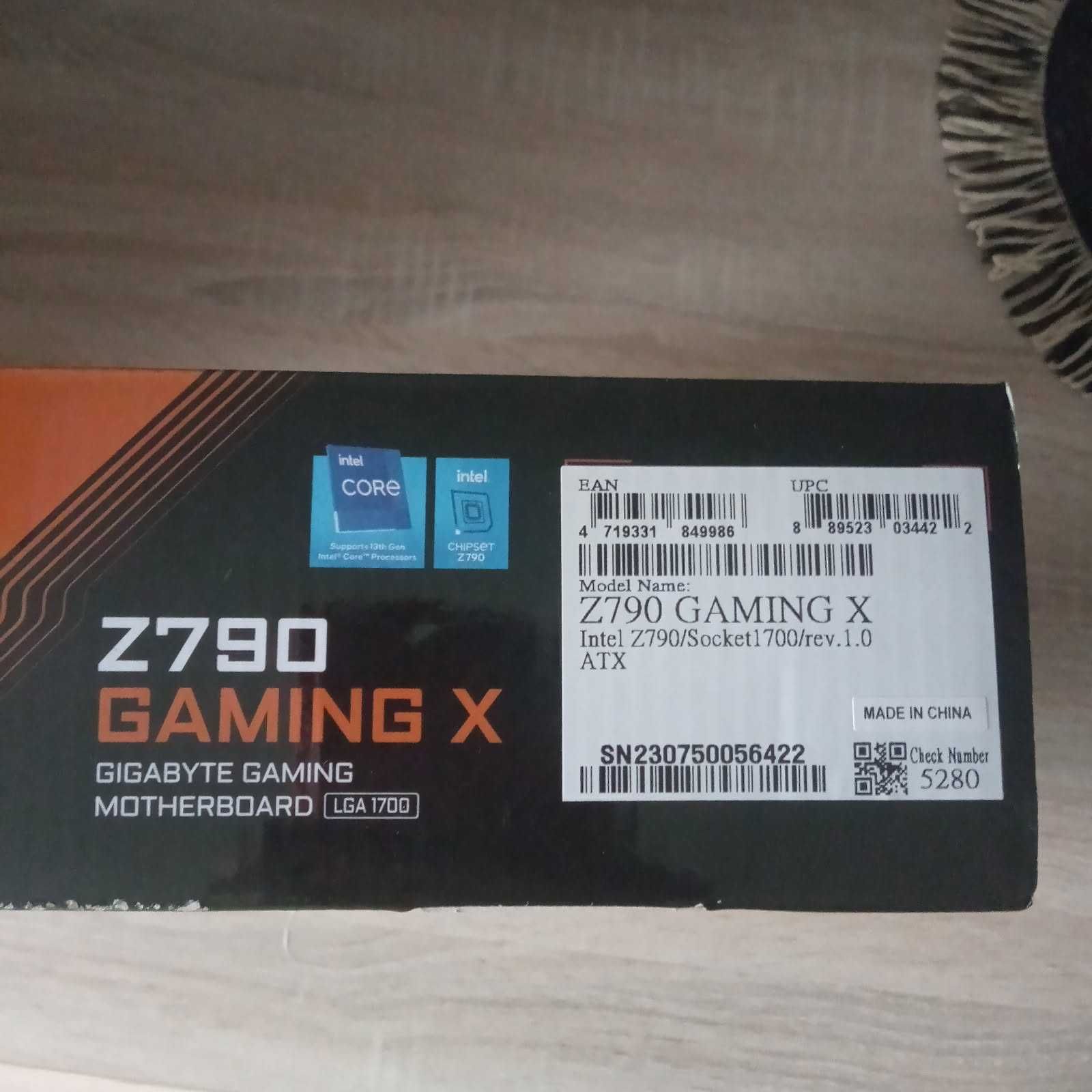 Intel core i7 i płyta główna Gigabyte