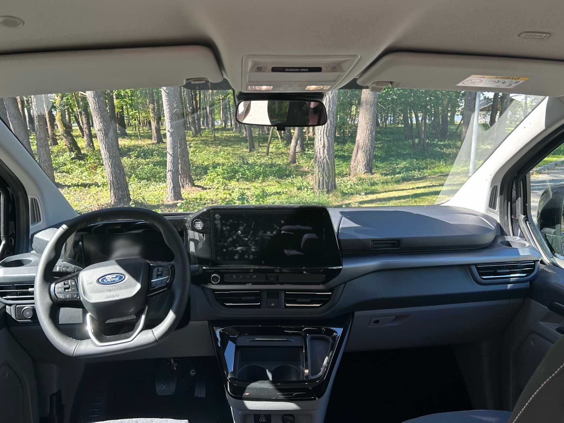 Ford tutrneo Custom NOWY MODEL 8-9 osób 250ZŁ bogata wersja
