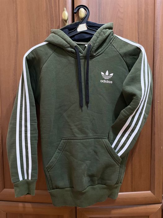 Світшот adidas xs на флісі