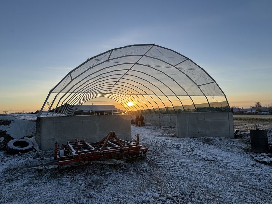 Hale tunelowe namiotowe przemyslowe rolnicze kurniki wiaty magazyny