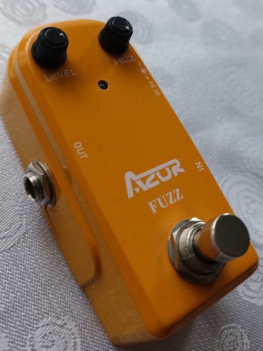 Azor fuzz (taki trochę Hendrix)