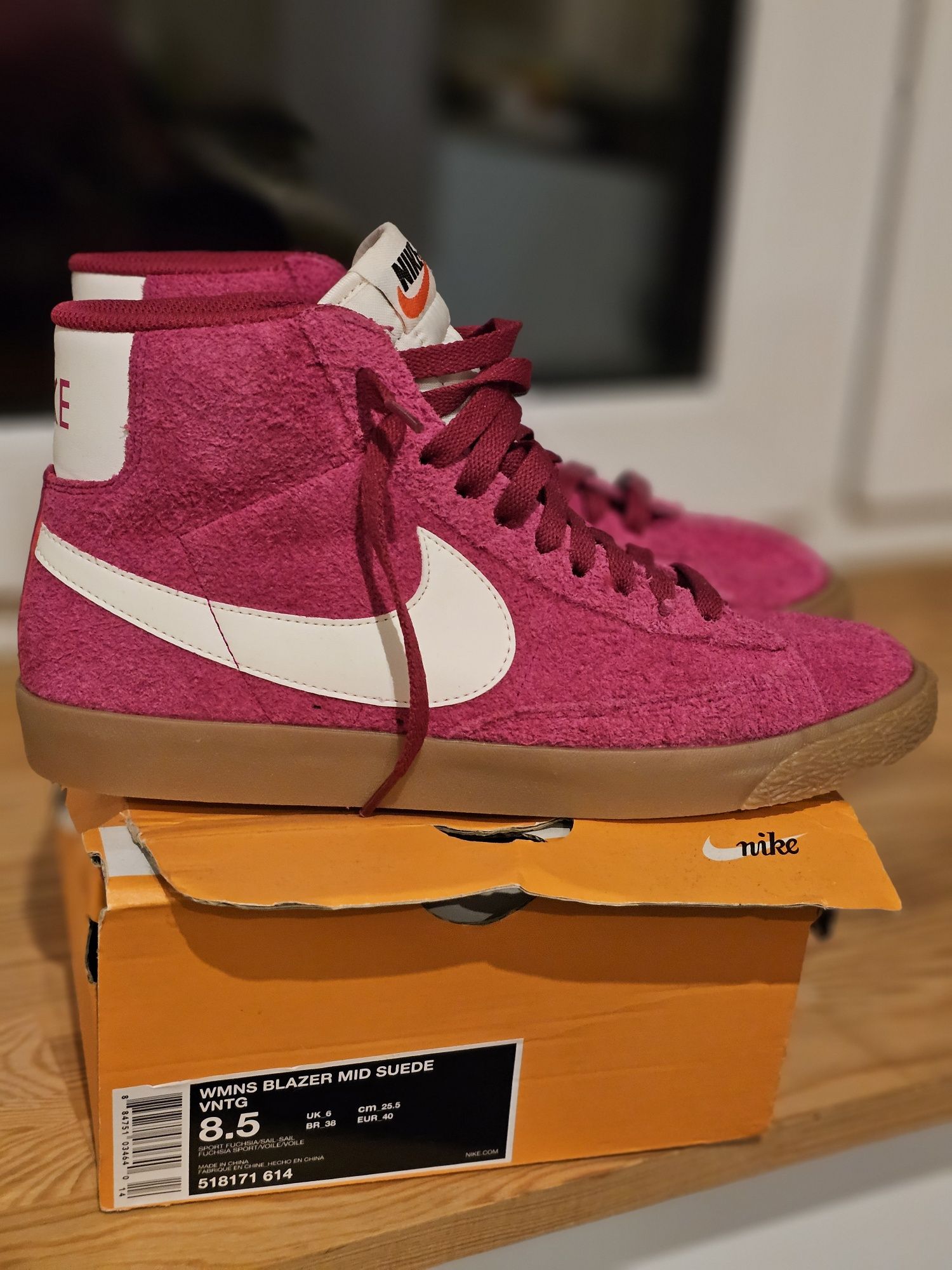 Buty nowe Nike Eu 40 Zamsz damskie high top