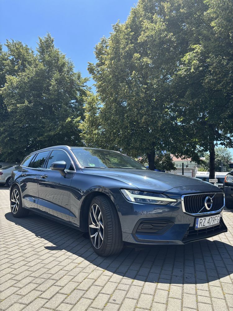 Volvo V60 2.0 Benzyna 250 HP Universal Faktura VAT 23%  ЕКСПОРТ ПДВ 0%