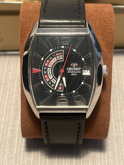 Orient automatico inusual