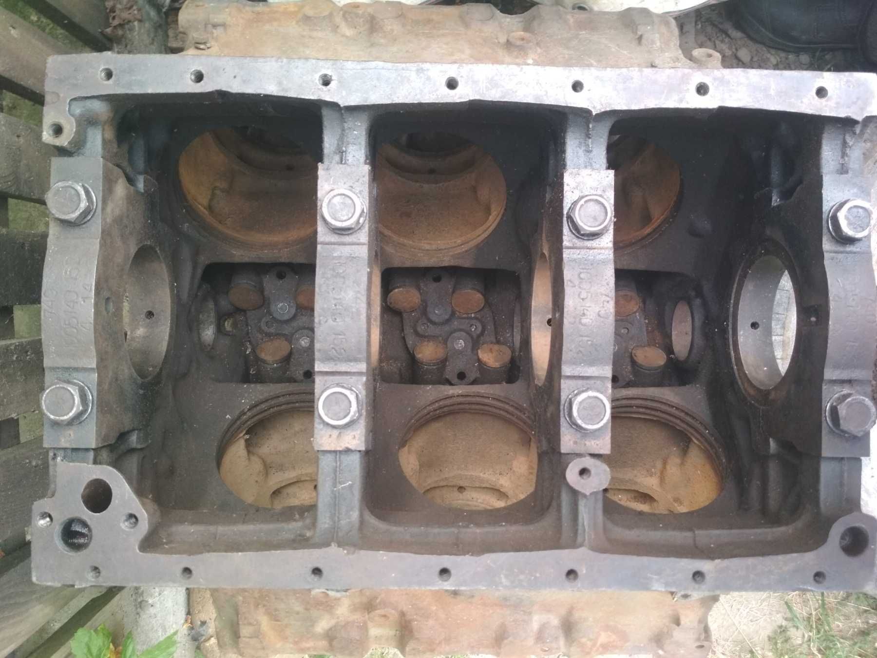 Каз 4540 блок двигуна ЯМЗ 642