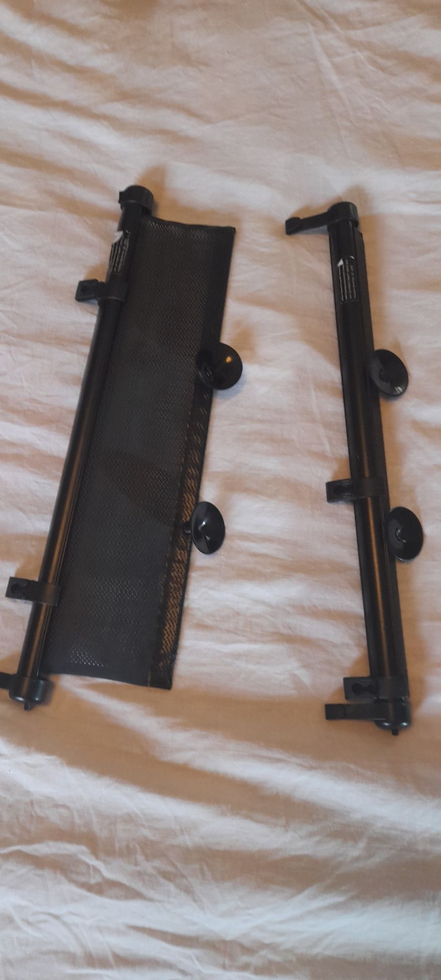 Cortinas pretas  para automóveis