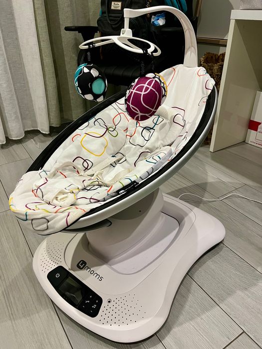 Espreguiçadeira elétrica Mamaroo 4 moms