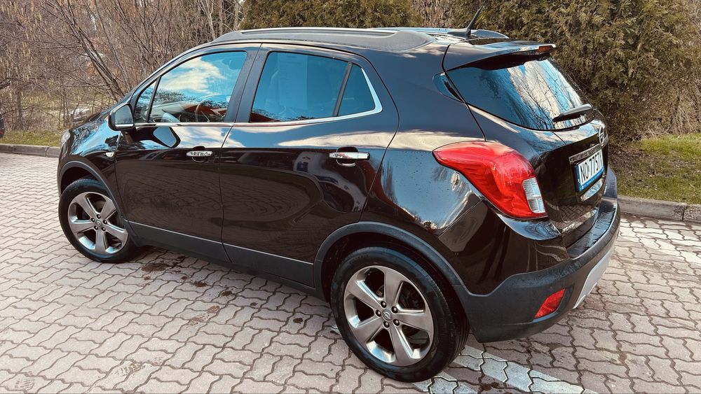 Opel Mokka 1,4 turbo ,4x4, GAZ, 2 komplety kol