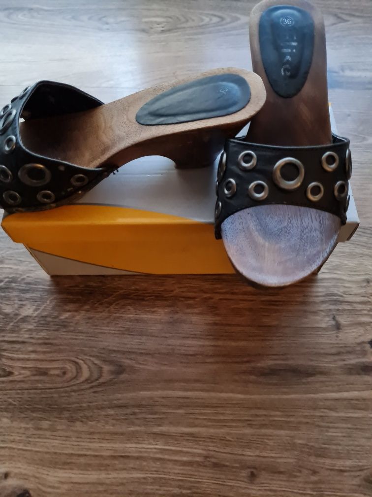 Klapki   7damskie