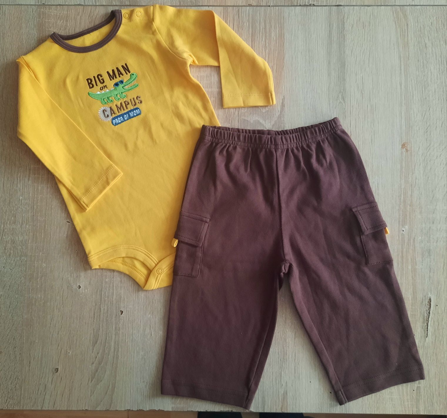 Nowy komplet carter's rozm. 80