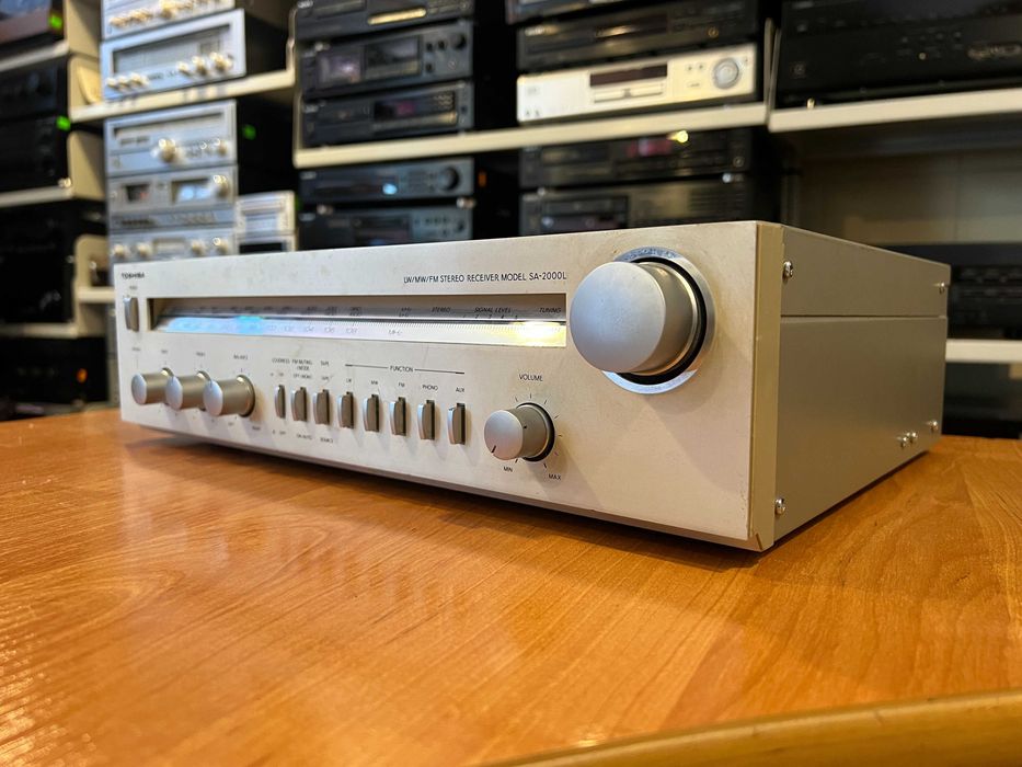 Amplituner Toshiba SA-2000L Vintage, Audio Room